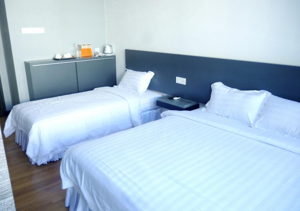 My Dream Hotel Sandakan Room photo